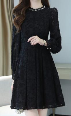 фото 2 Короткое кружевное платье